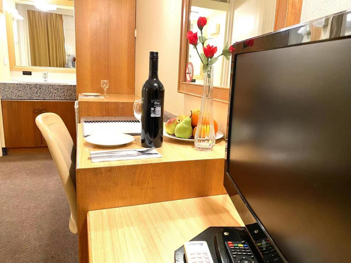 Gateway Motor Inn Narrandera Esterno foto