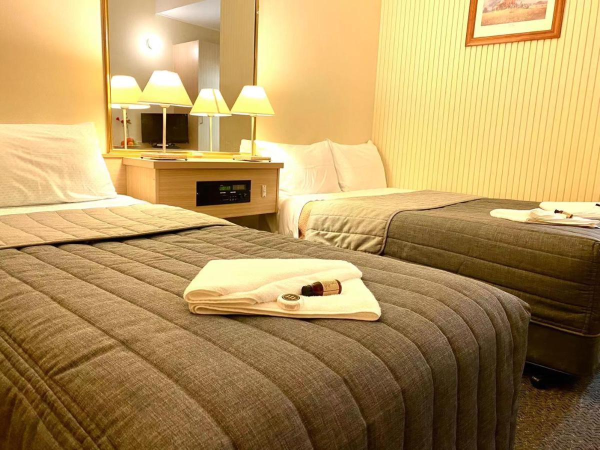 Gateway Motor Inn Narrandera Esterno foto