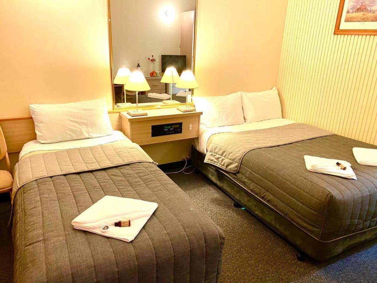 Gateway Motor Inn Narrandera Esterno foto