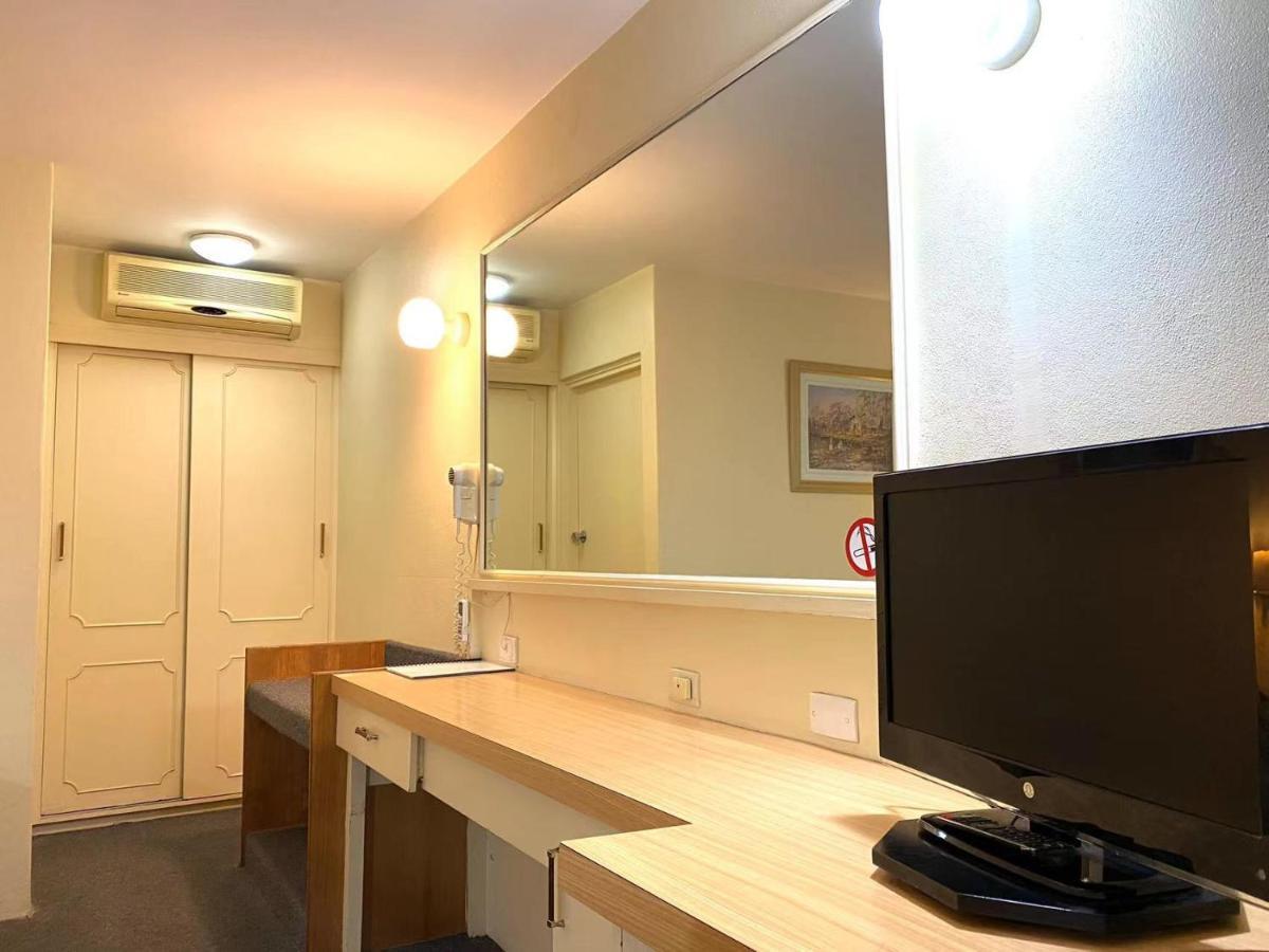 Gateway Motor Inn Narrandera Esterno foto