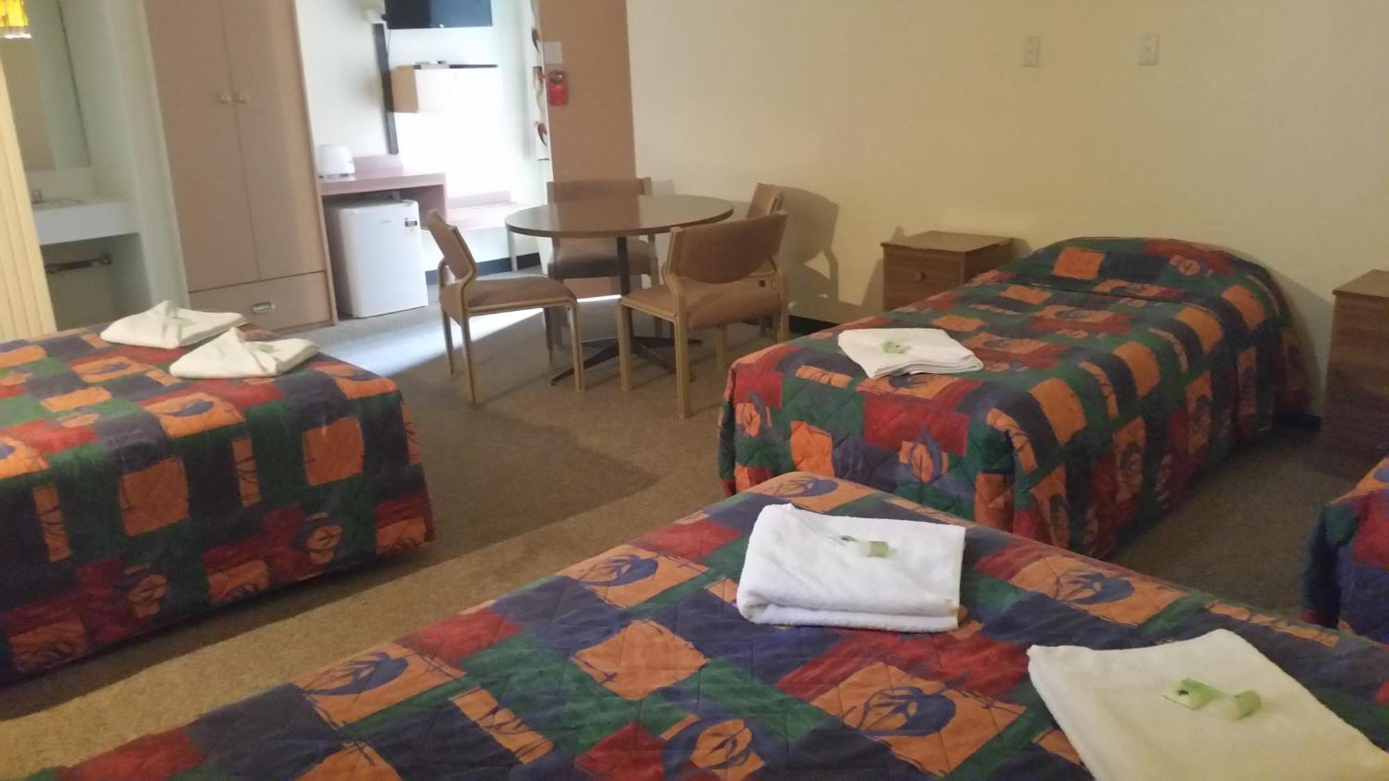 Gateway Motor Inn Narrandera Camera foto