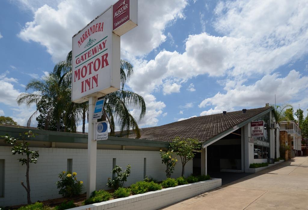 Gateway Motor Inn Narrandera Esterno foto